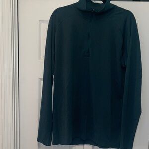 DWT VRST Men’s Dark Green Long Sleeve Quarter Zip. Size XL